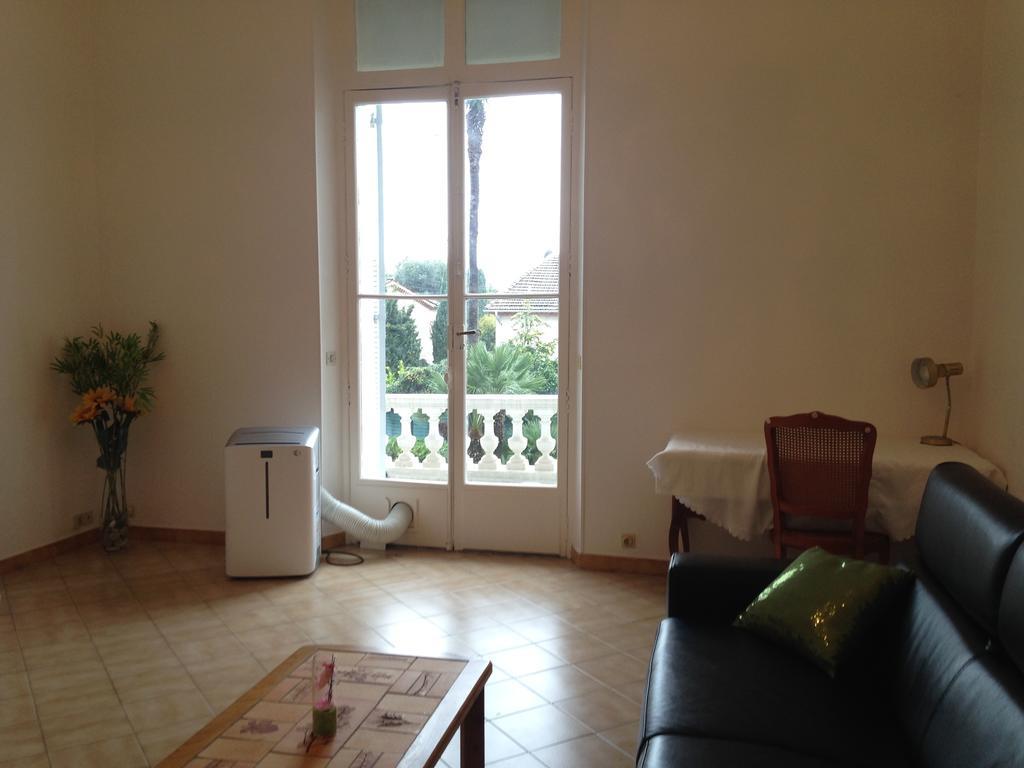 Winter Palace Cannes Quarto foto